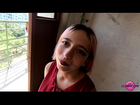 ❤️ شاگرد سينوئل چوسي ٿو هڪ اجنبي کي ٻاهر جي پوئتي ۾ - هن جي منهن تي ️❌ جنس